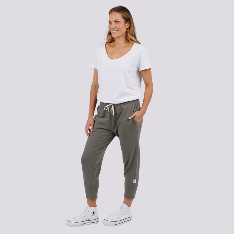 Khaki Brunch Pant size 6