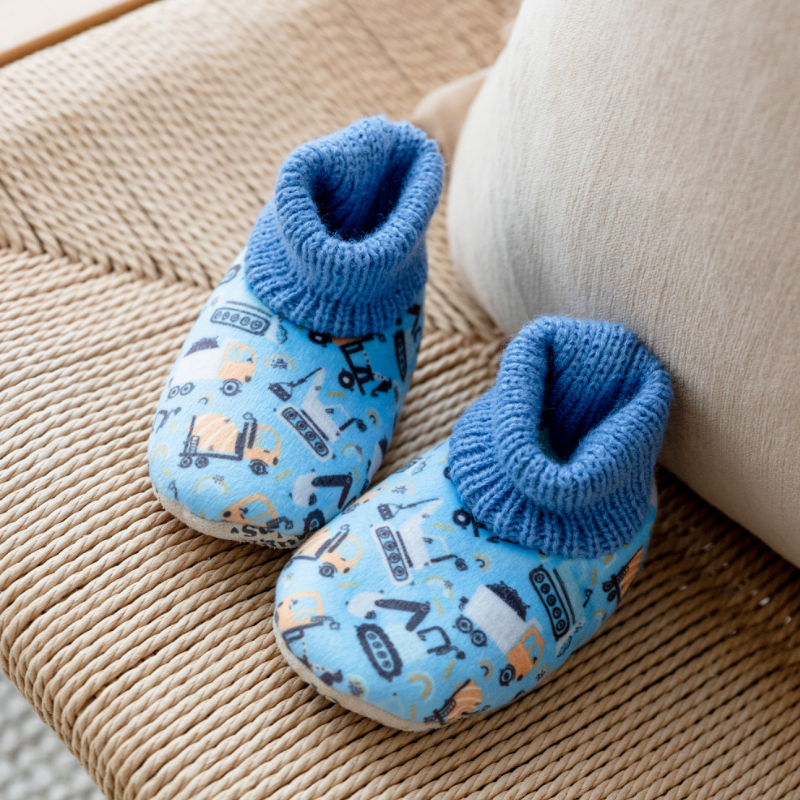 Toddler Slipper Digger