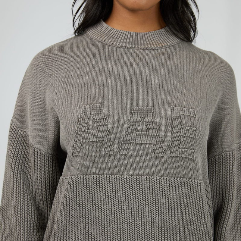 Vital Washed Knit Crew
