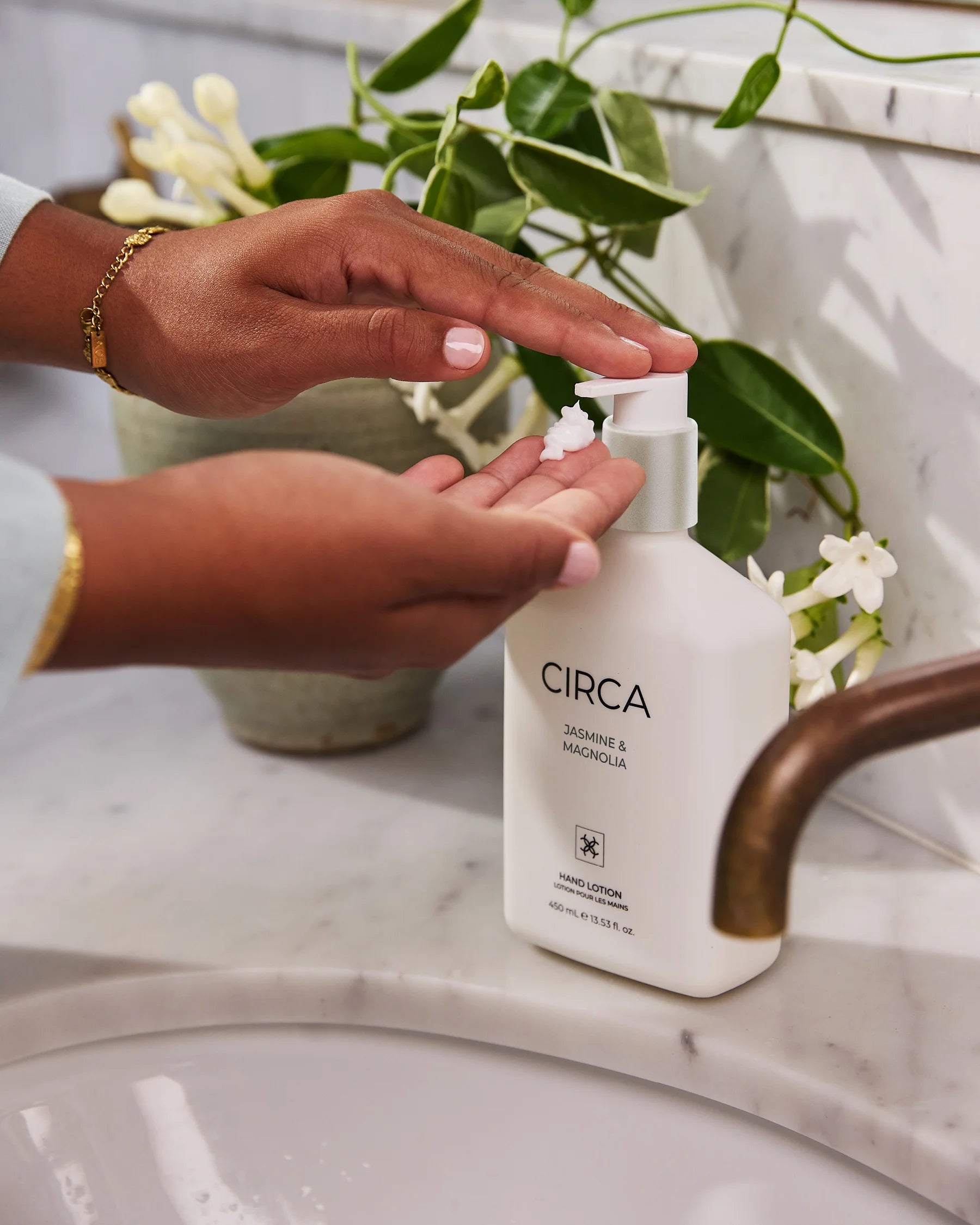 Jasmine & Magnolia Hand Lotion 450ml