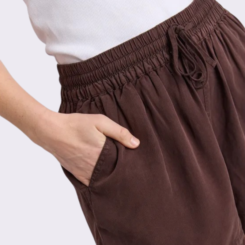Bliss Washed Short Chocolate