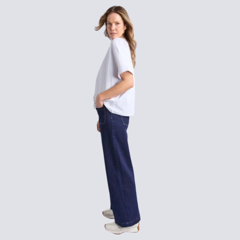 Huntleigh Oversized Tee