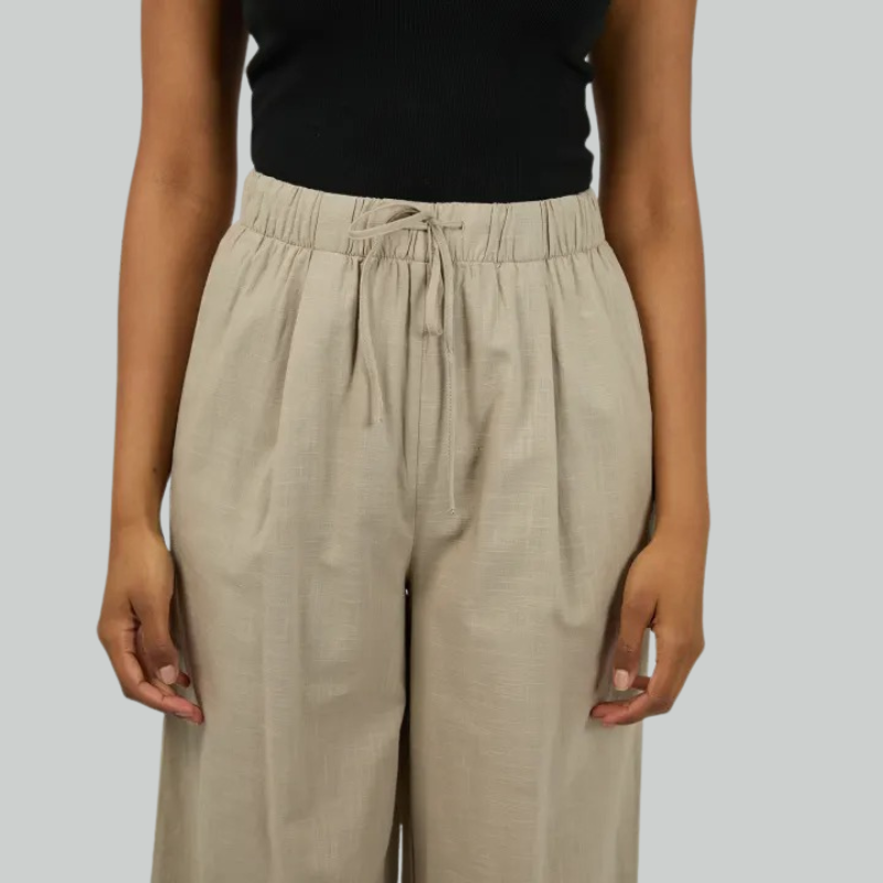 Essential Pant