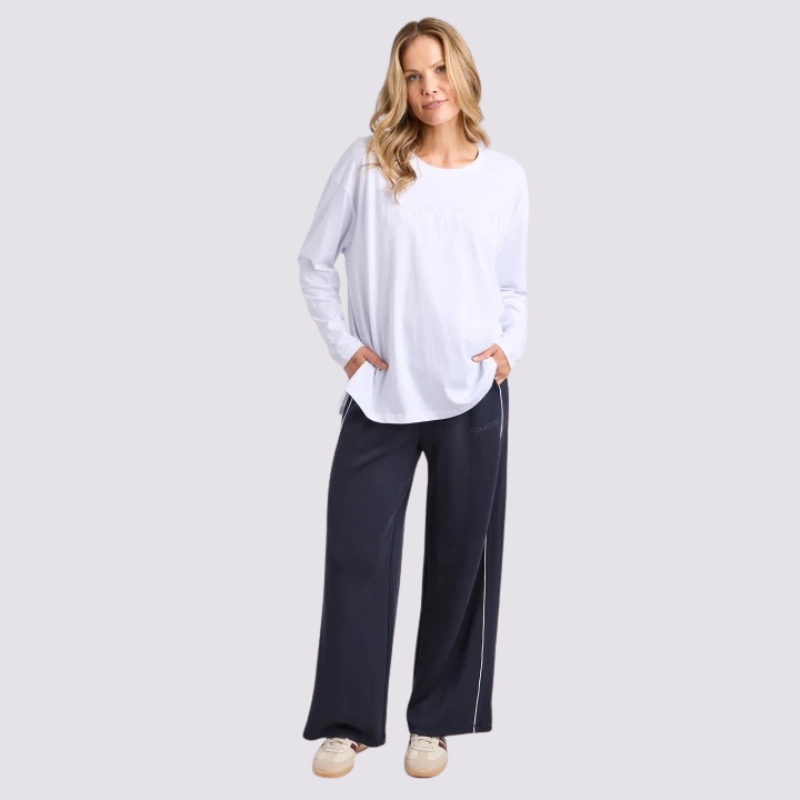 Simplified Long Sleeve Tee
