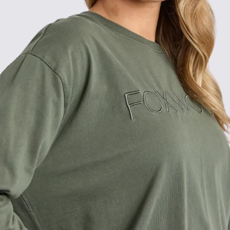 Simplified Long Sleeve Tee