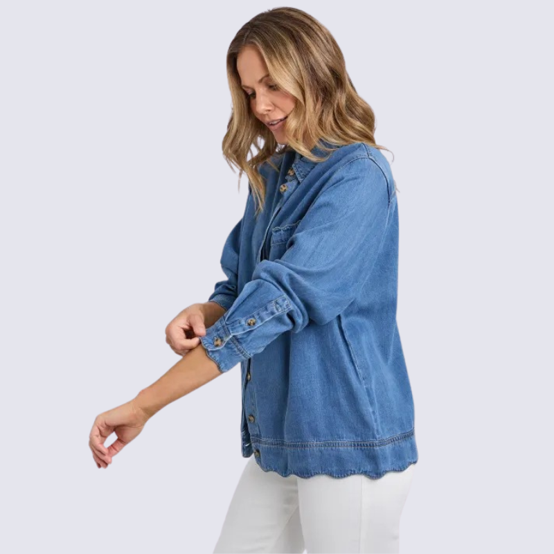 Scallop Edge L/S Shirt