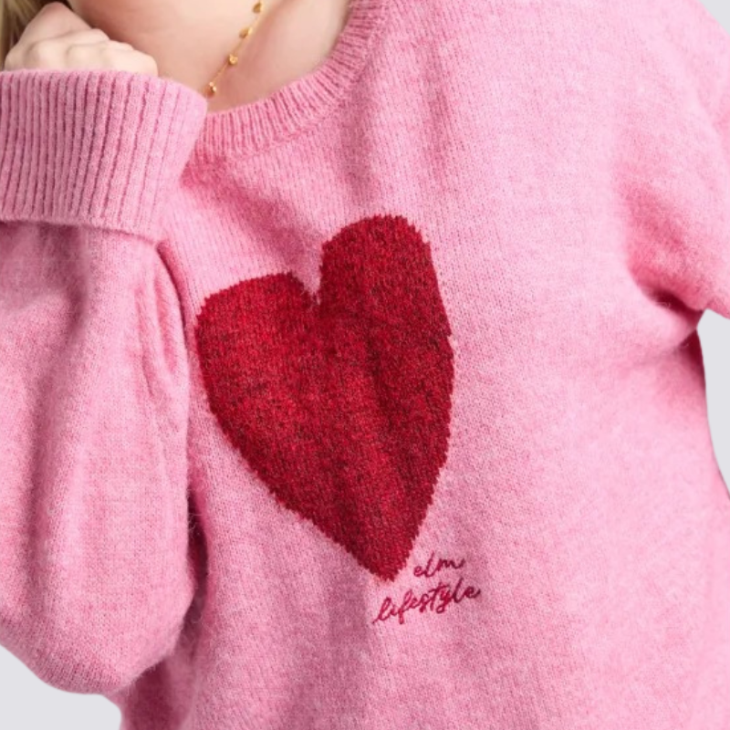 Intersia Heart Knit