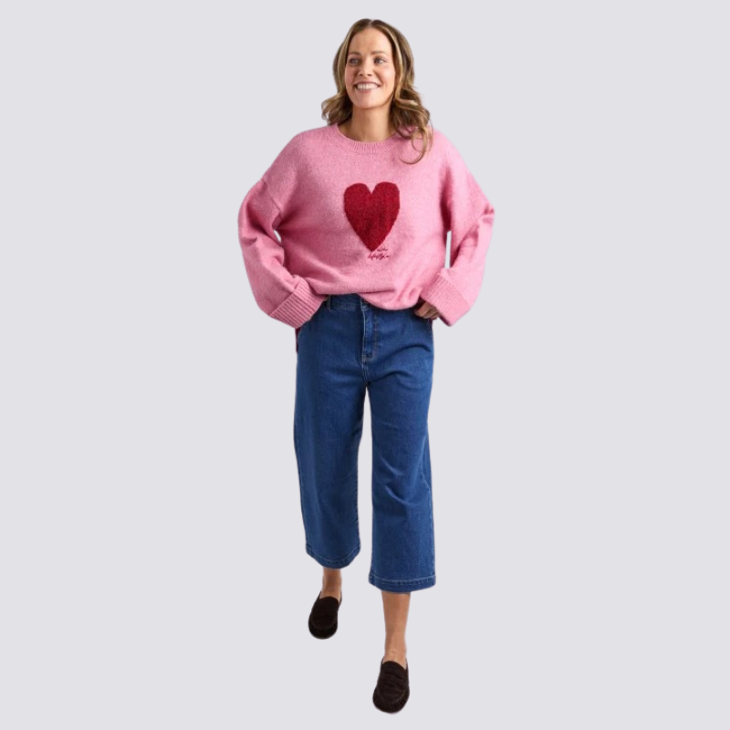 Intersia Heart Knit