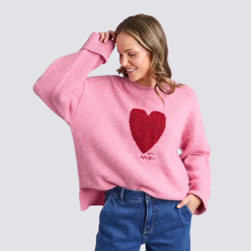 Intersia Heart Knit