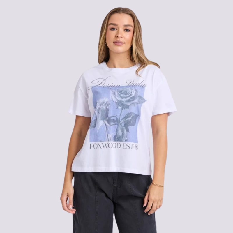 Studio Rose Tee White 16