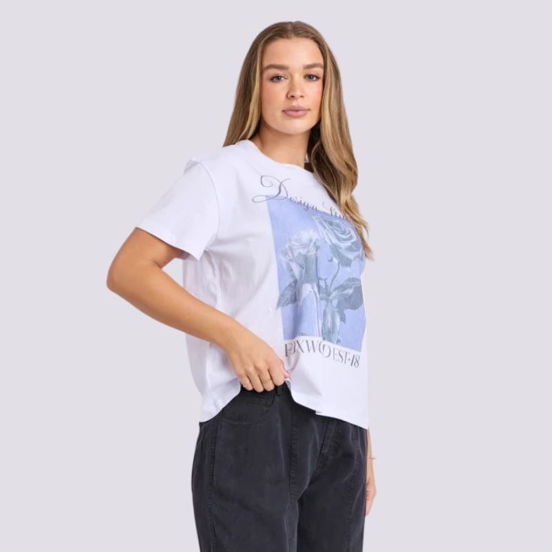 Studio Rose Tee White 16