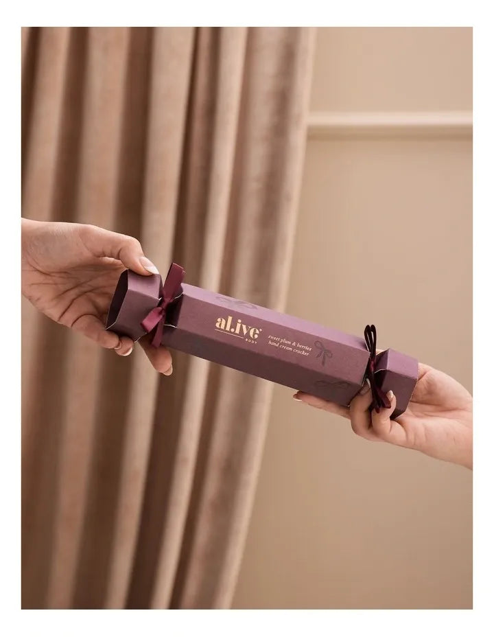 Sweet Plum & Berries Hand Cream Cracker