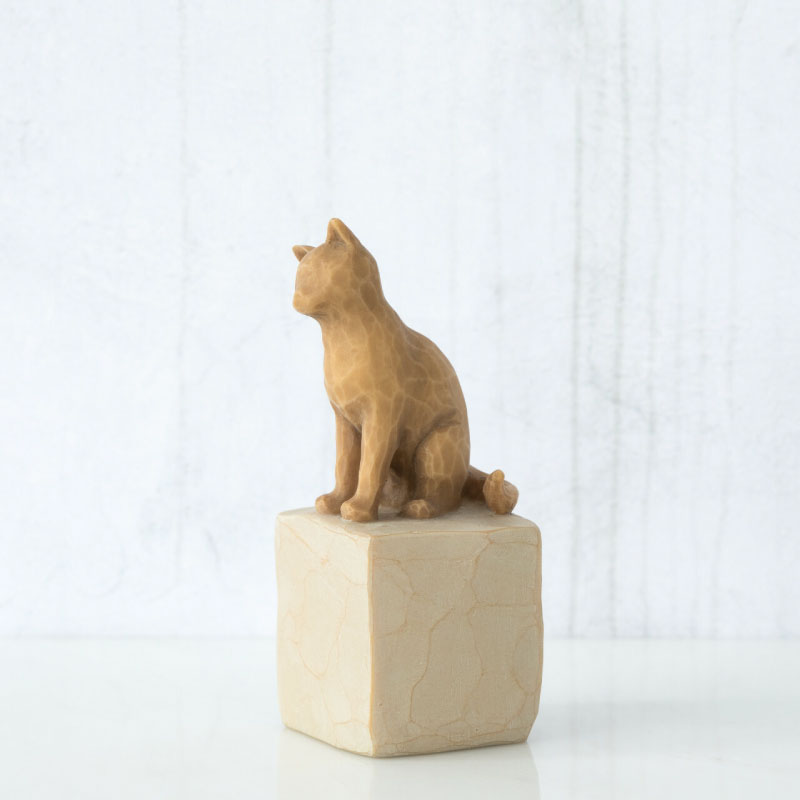 'Love my Cat (light)' Figurine